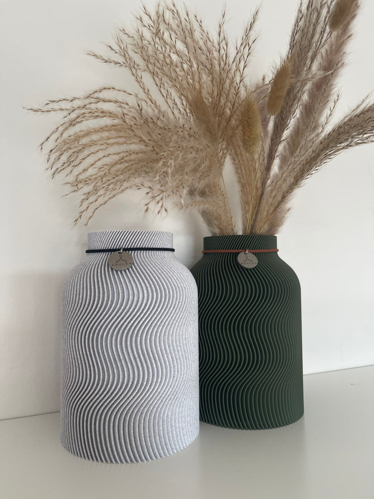 Vase Kumo